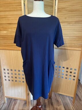 NWOT Eileen Fisher Navy Blue Tunic